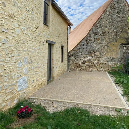 Le Chant Des Verdiers Saint-Aubin-de-Nabirat