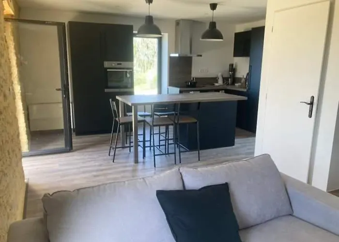 別荘 Le Chant Des Verdiers *